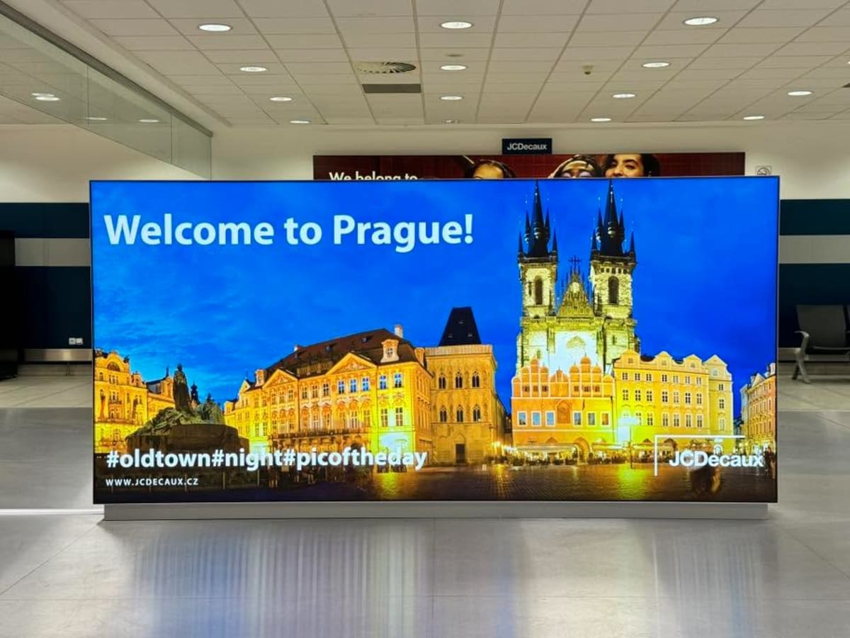 Prague — đẹp như cổ tích, nhưng tự lái thì khác